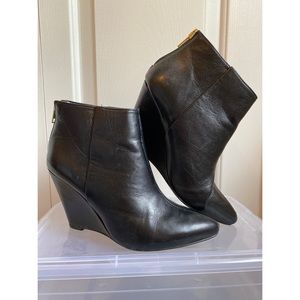 Ava & Aiden black wedge bootie, 6.5M
